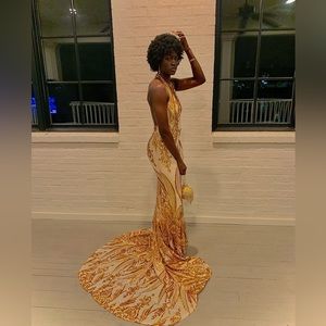 Prom dress selling‼️‼️